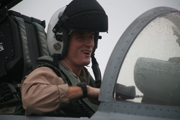 VMFA-122 pilots become first Fighter Attack Instructors