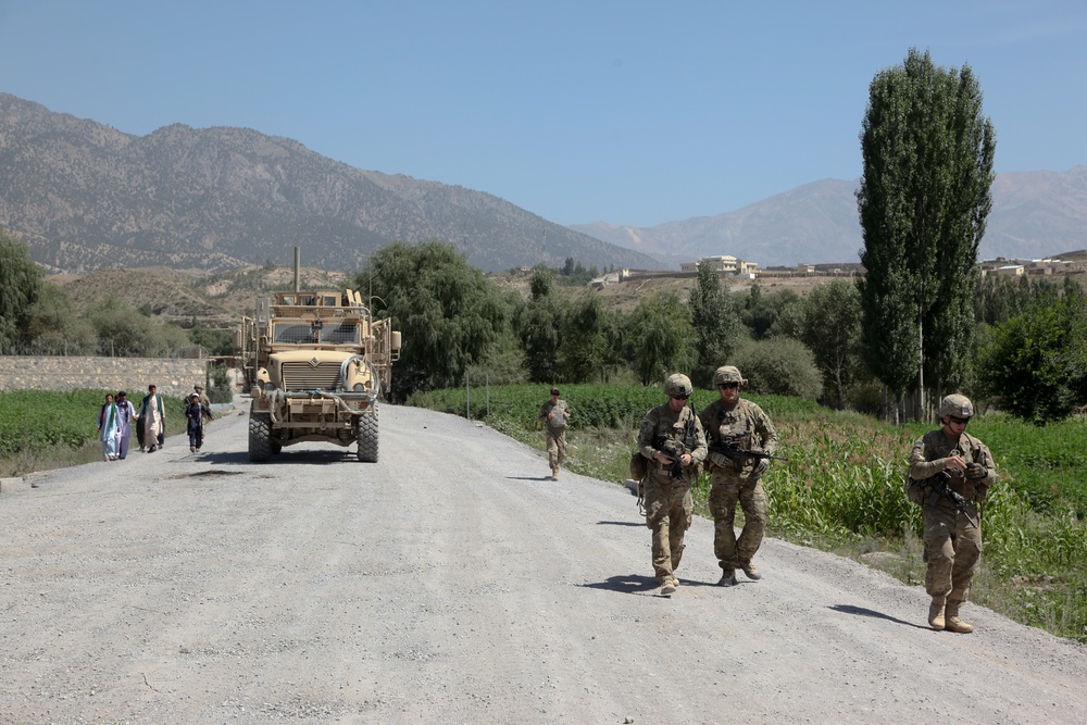 Chosen Company patrol