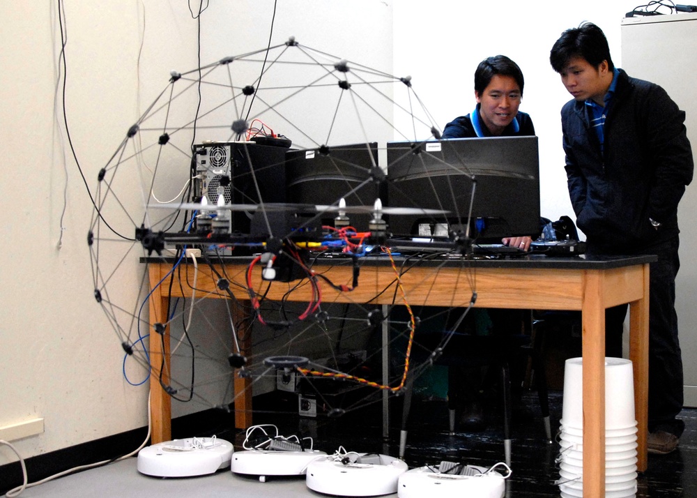 Singaporean Students, University Faculty Apply Innovative Control Technologies to UAVs
