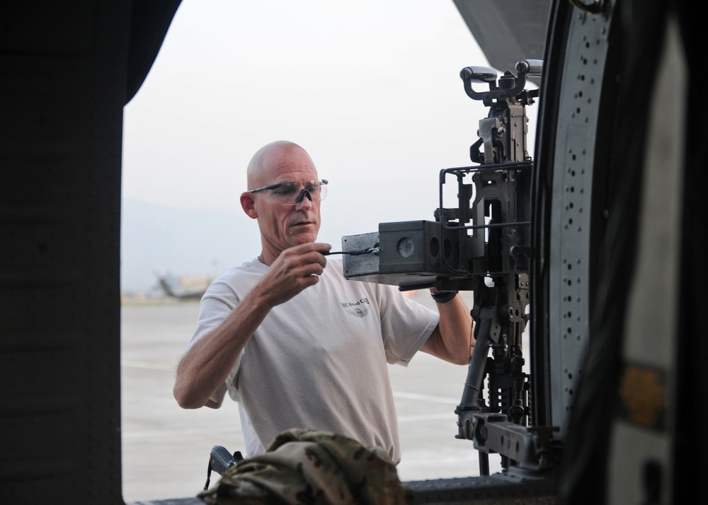 Command sergeant major leads from the door Gunner's seat