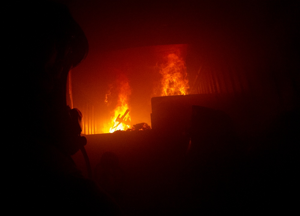 Flashover simulator