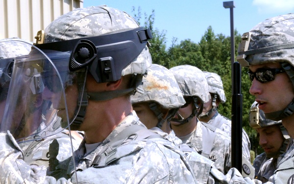Soldiers support local and federal authorities: Units on-call for Democratic National Convention following Vigilant Guard