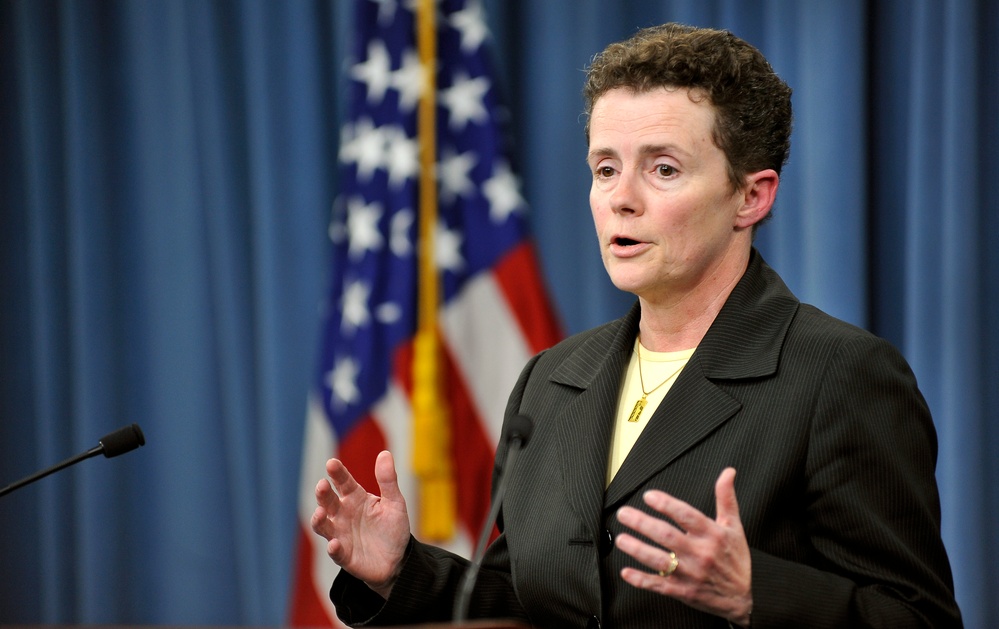 Acting director of Federal Voting Assistance Program briefs reporters on voting assistance initiatives