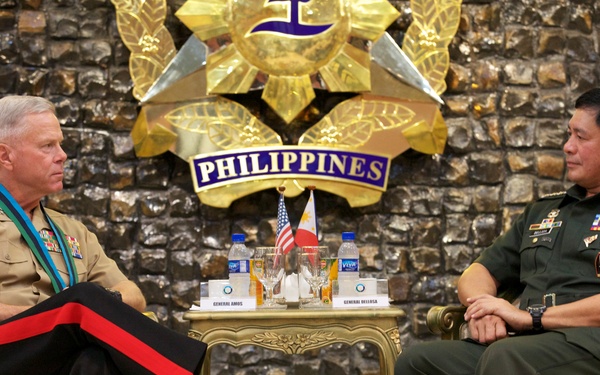 Commandant of the US Marine Corps Gen. James F. Amos visits Manila, Philippines