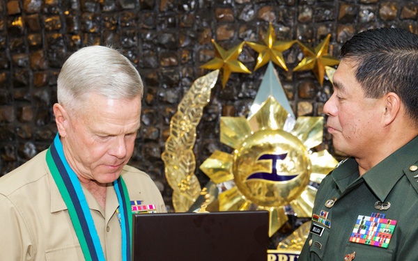 Commandant of the US Marine Corps Gen. James F. Amos visits Manila, Philippines
