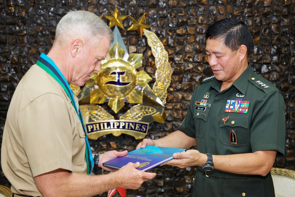 Commandant of the US Marine Corps Gen. James F. Amos visits Manila, Philippines