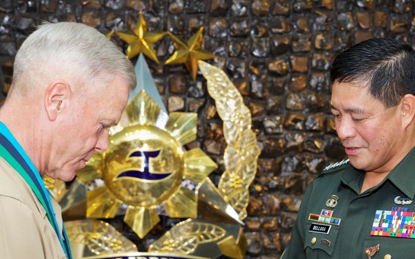 Commandant of the US Marine Corps Gen. James F. Amos visits Manila, Philippines