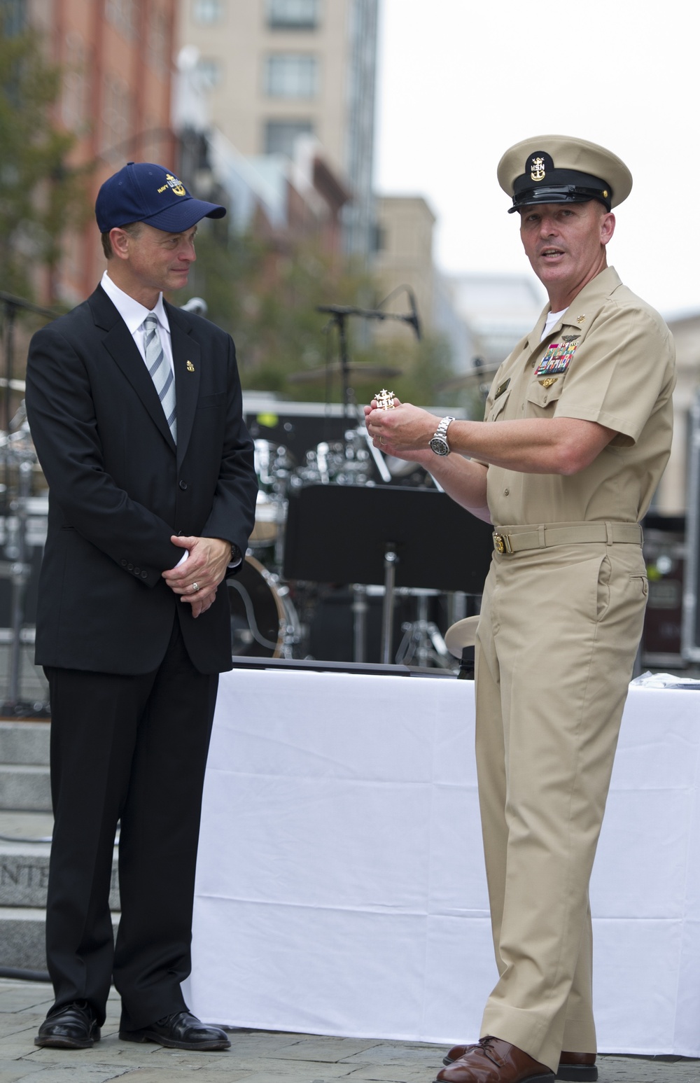 Gary Sinise named as honorary chief petty officer