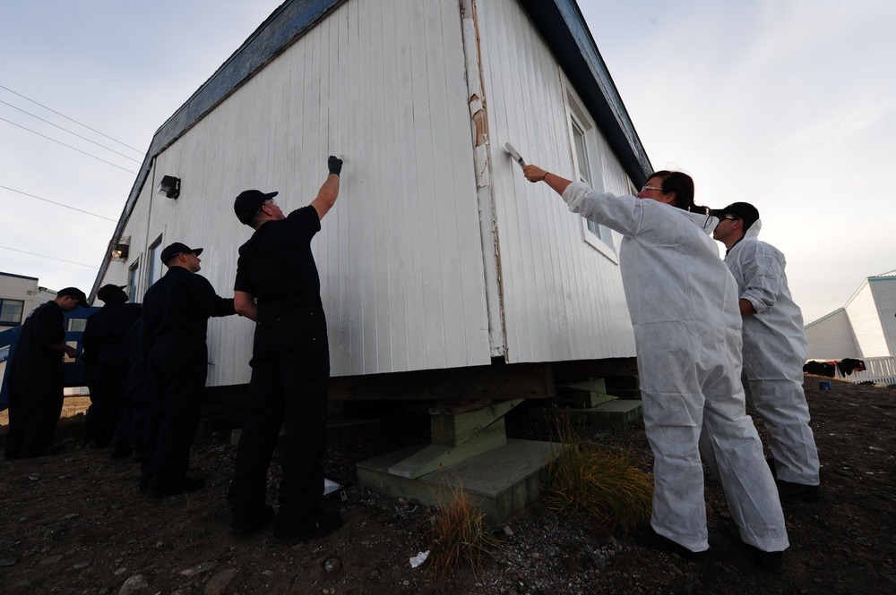 Coast Guard Cutter Juniper participates in Operation Nanook 2012