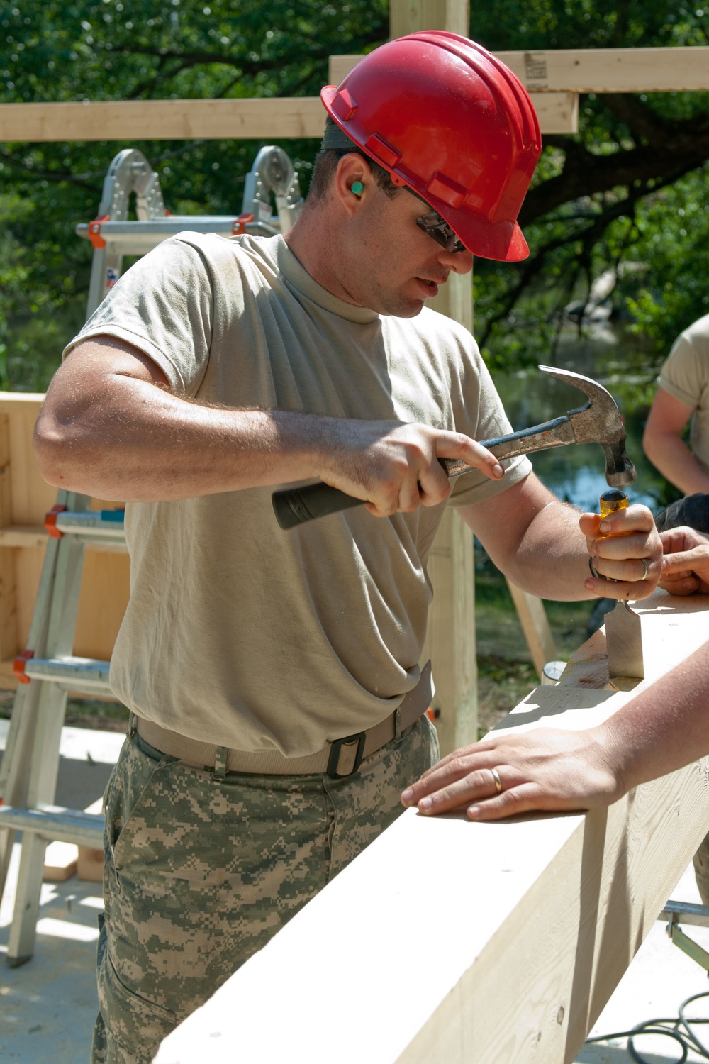 133rd Engineer Battalion gives back