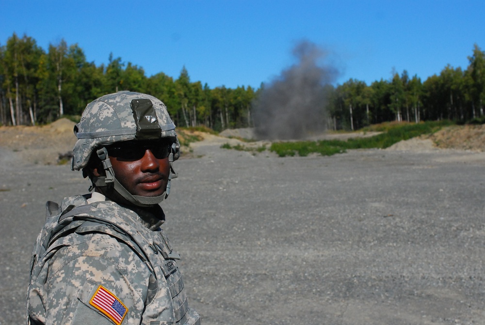 Dvids Images Alaska Paratroopers Train With Explosives Image Of