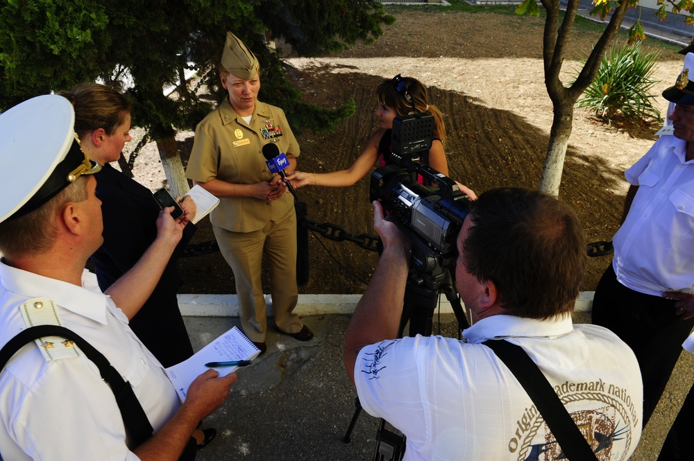 CNE-CNA fleet master chief meets Ukraineâ€™s first MCPON, tours naval facilities