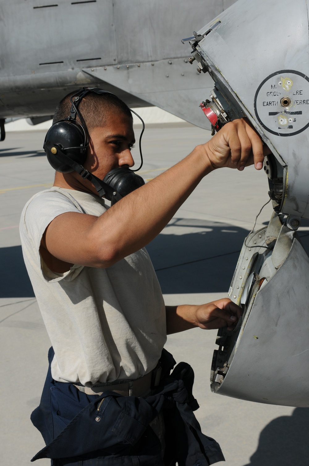 Techs, pilots and maintainers ensure RARO 12 missions are go