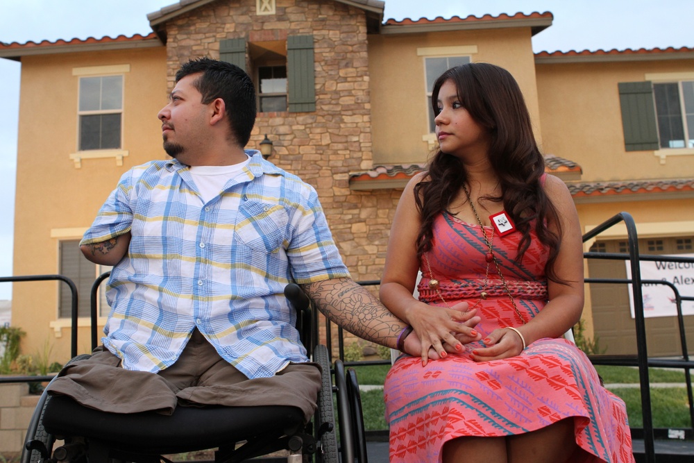 Disabled Marine combat vet receives ‘smart home’ with help from Gary Sinise, 9/11 charity