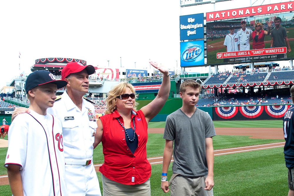 Adm. Winnefeld Jr. at Nationals game