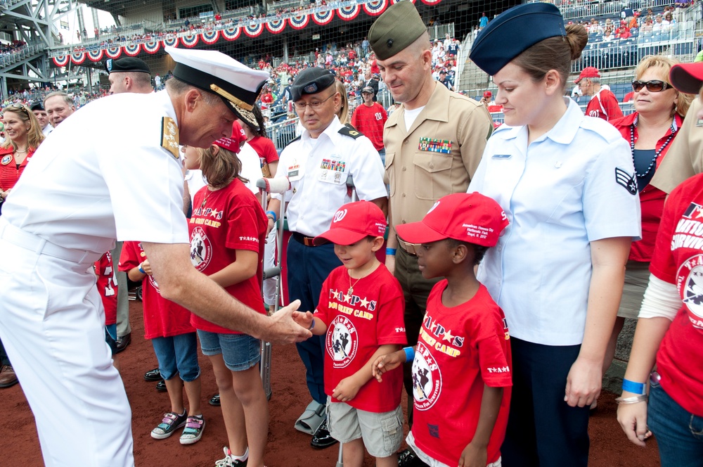 Adm. Winnefeld Jr. at Nationals game