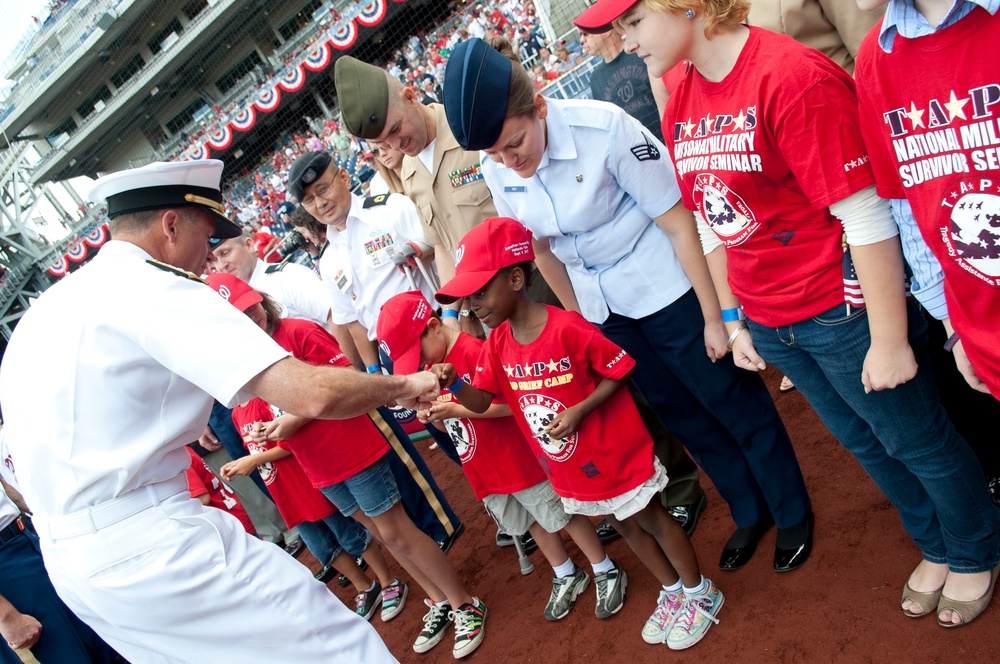 Adm. Winnefeld Jr. at Nationals game