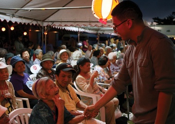 7th Comm celebrates friendship with nursing home