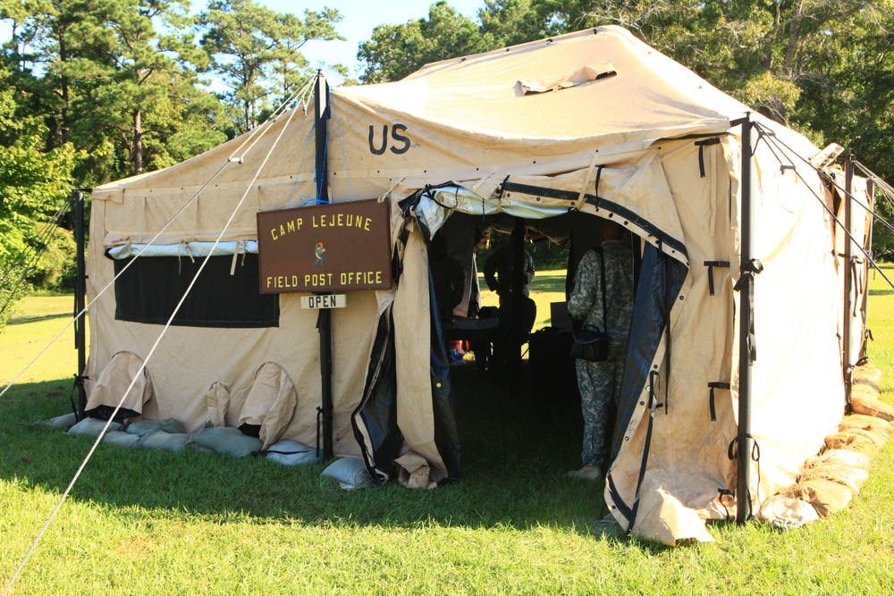 Training prepares Marines, soldiers to process mail in isolated areas