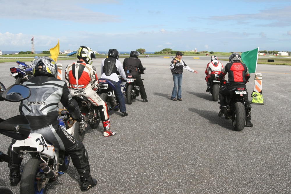California Superbike School hosts advanced rider track day