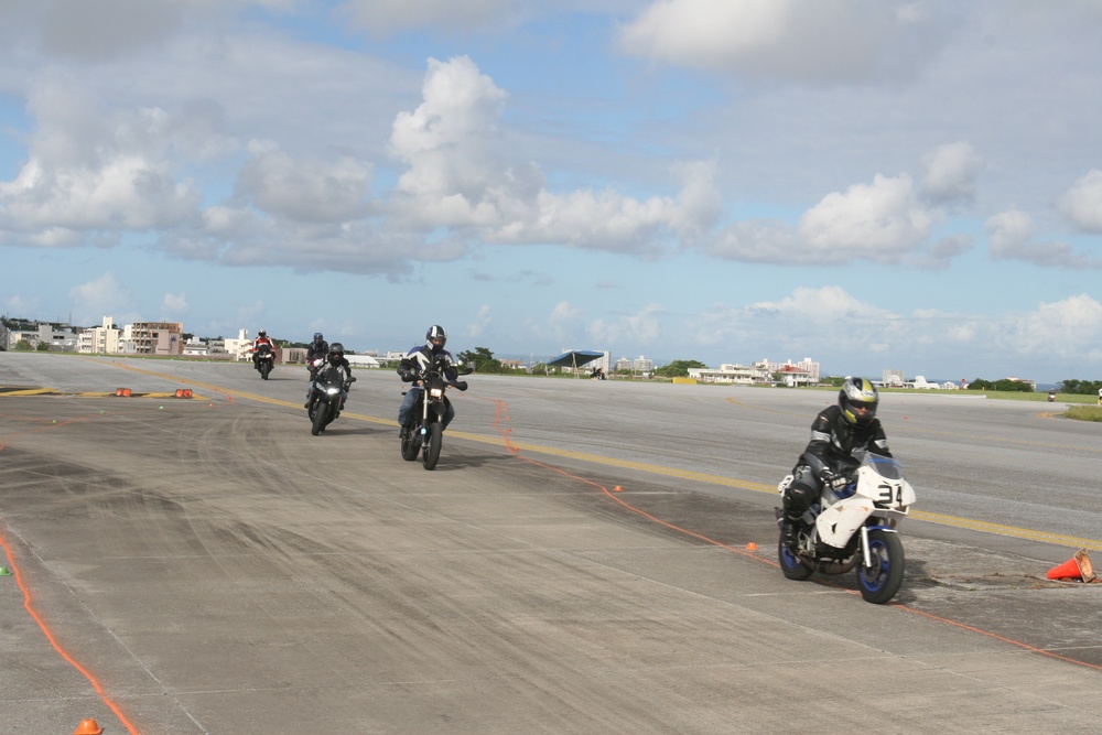 California Superbike School hosts advanced rider track day