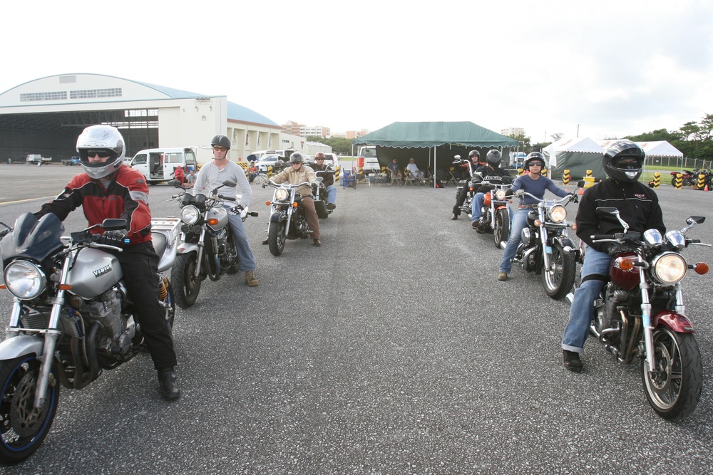 California Superbike School hosts advanced rider track day