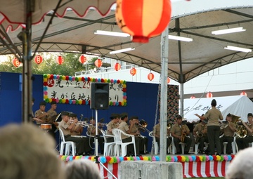 7th Comm celebrates friendship with nursing home