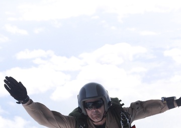 MARSOC Marines soar with 2nd MAW