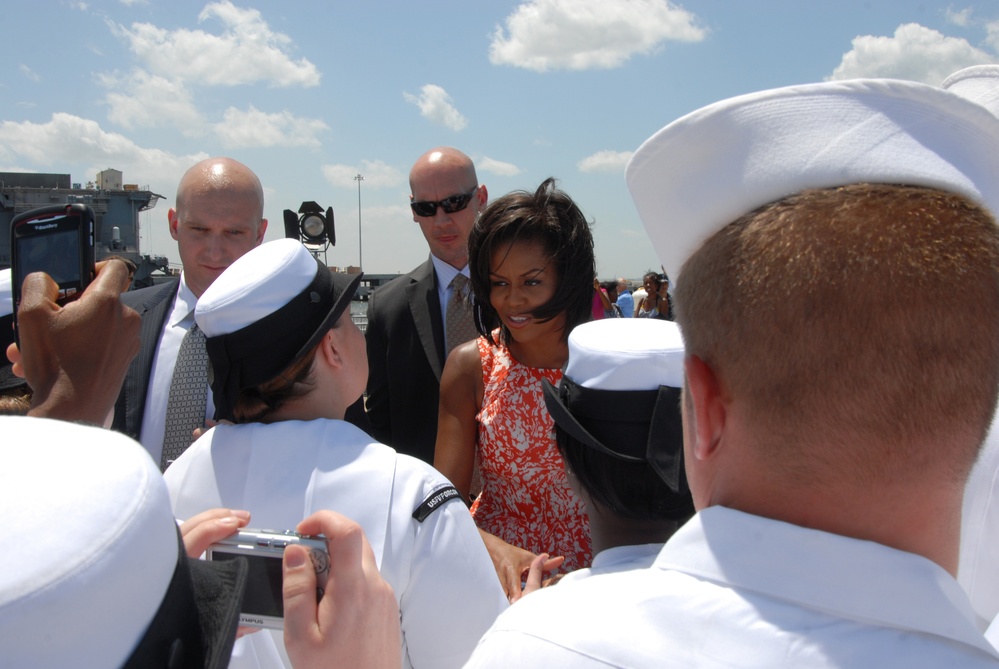 First lady at welcome home ceremony