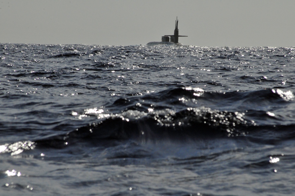 USS Florida visits Greece
