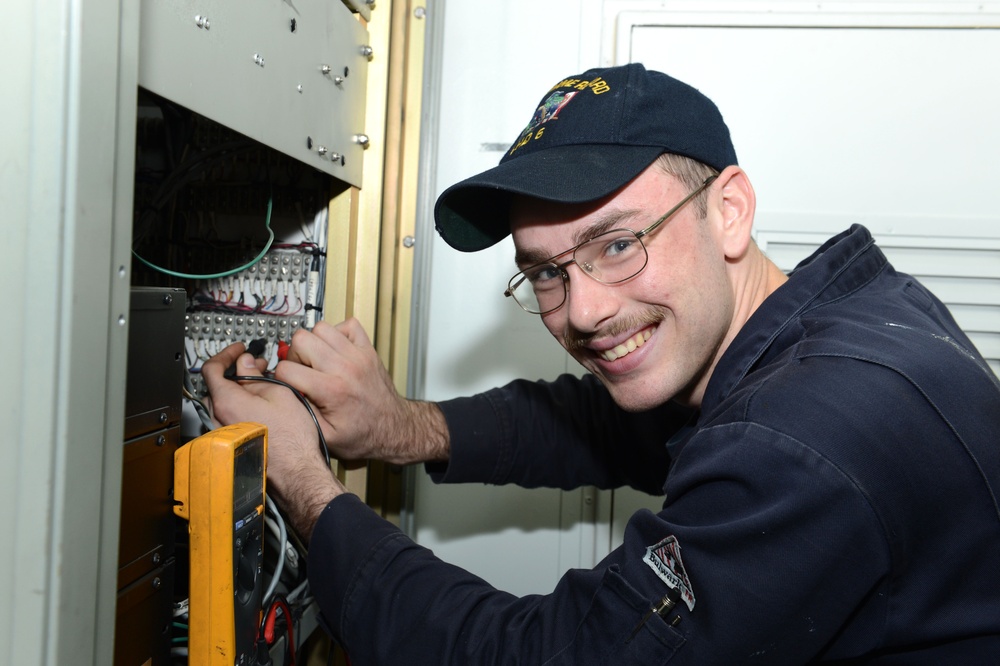 ICs keep the ship in shape aboard USS Bonhomme Richard