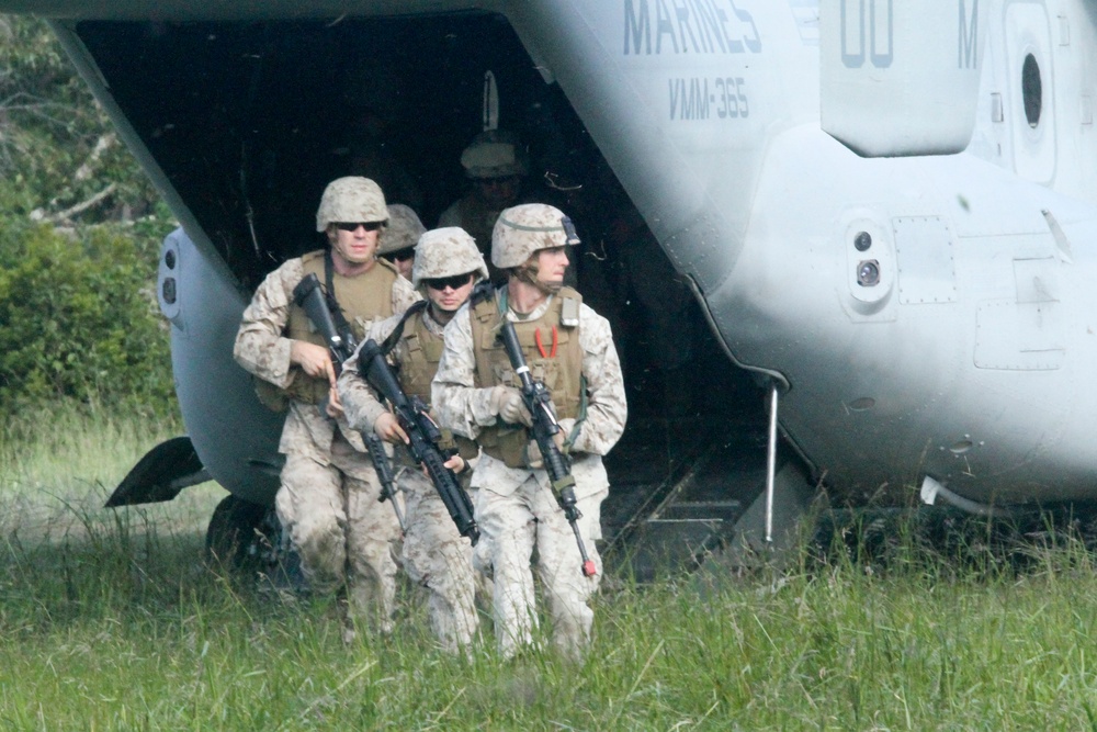 8th Marine’s Regimental Headquarters takes to the field