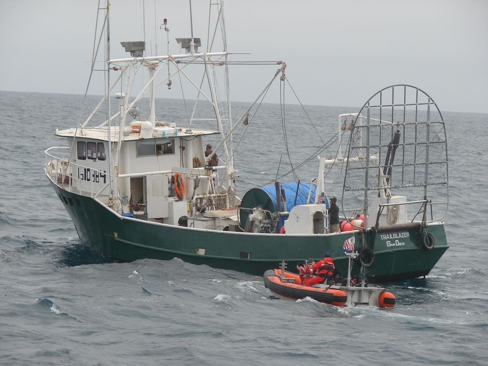 DVIDS - Images - Commercial fishing vessel boarding [Image 20 of 20]