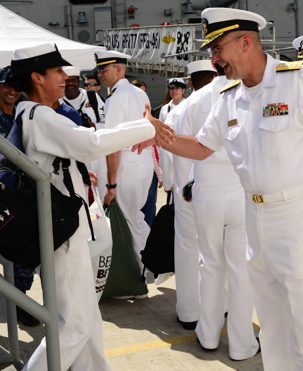 USNS Mercy sailors return to San Diego