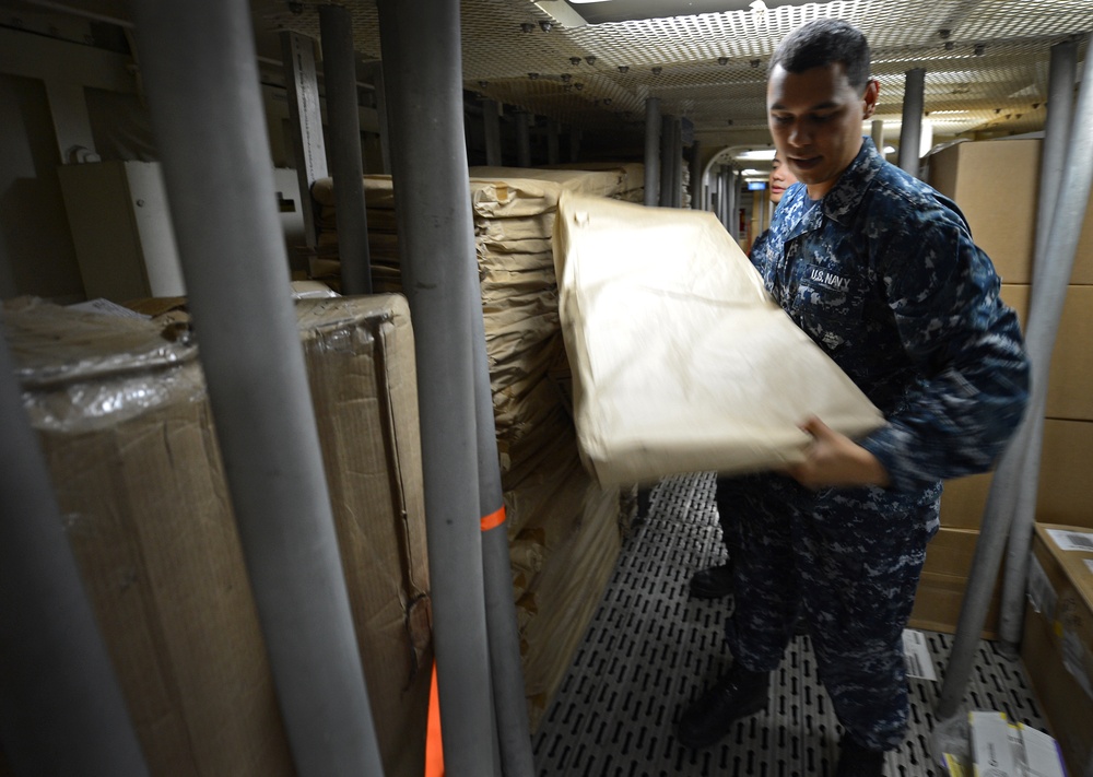 Son of Los Angeles, Calif.,  residents participates in deployment aboard USS Bonhomme Richard