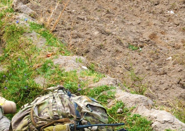 Australian engineers step out into danger