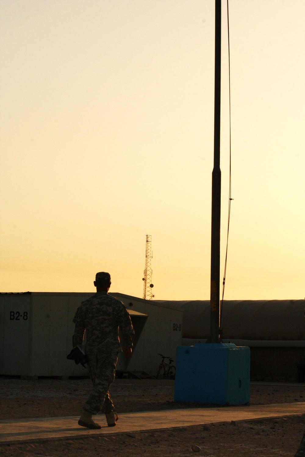 South Carolina Army National Guard soldiers observe 9/11 with storied flag