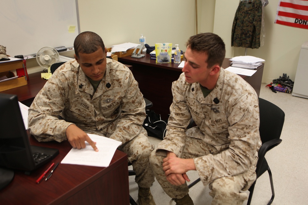 Sailor receives the Chief Hospital Corpsman George William &quot;Doc&quot; Piercy award for outstanding performance