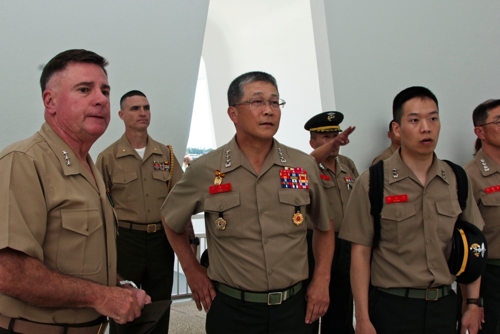 ROK Marine CMC visit to Pearl Harbor