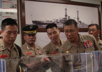 ROK Marine CMC visit to Pearl Harbor