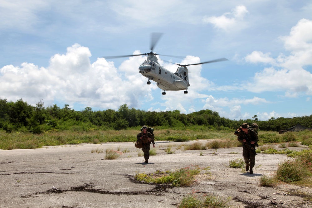 DVIDS - Images - CERTEX 2012 mech raid [Image 14 of 14]