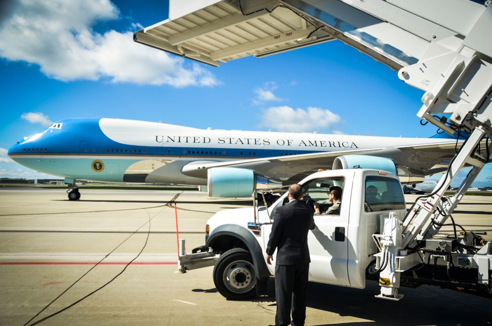 President Obama visits Milwaukee
