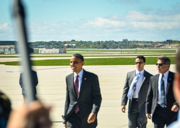 President Obama visits Milwaukee