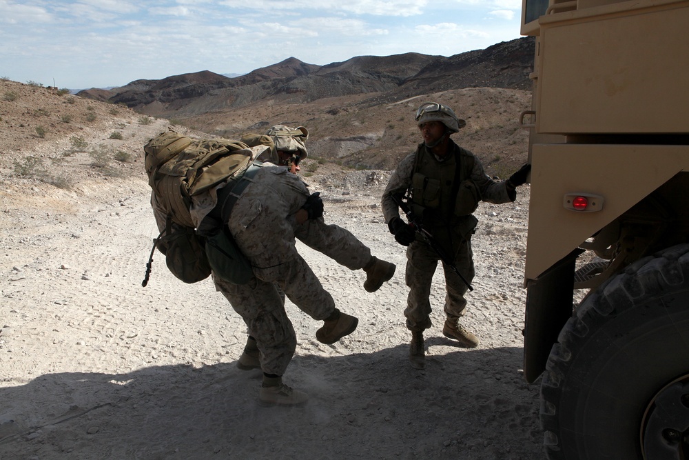 CLR-2 Marines Execute Combat Logistics Patrol Exercise