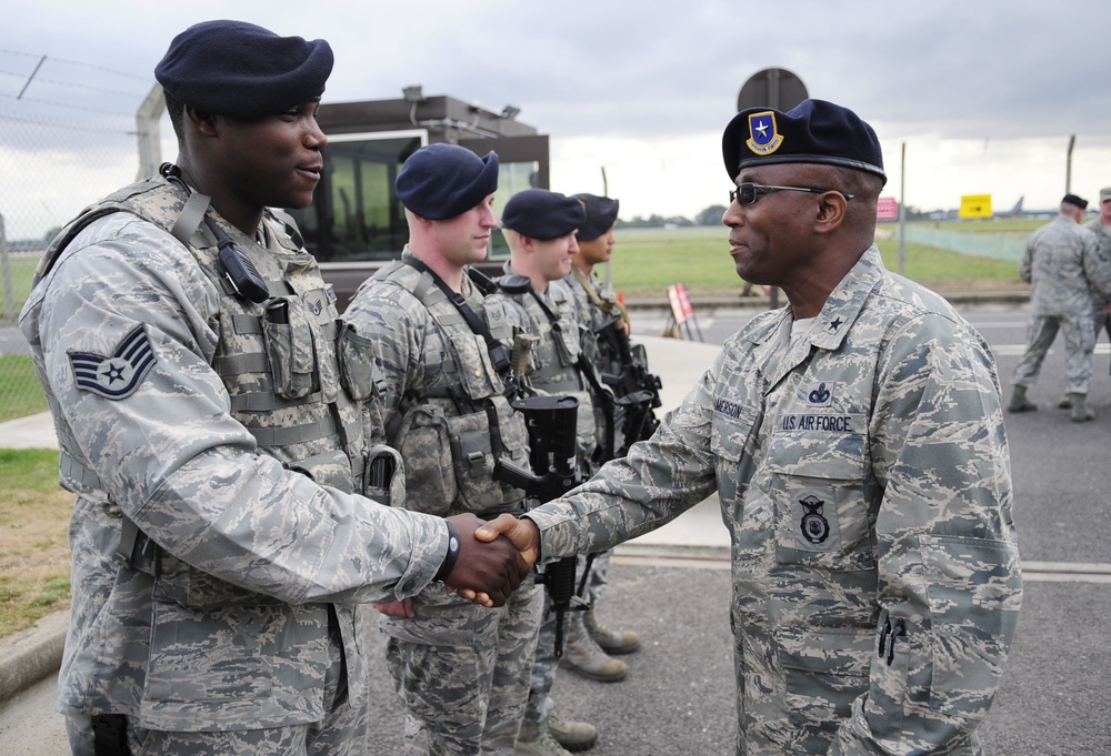 Top Cop visits RAF Mildenhall