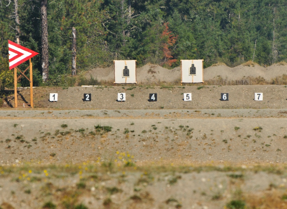 DVIDS - News - Soldiers test limits of rifles