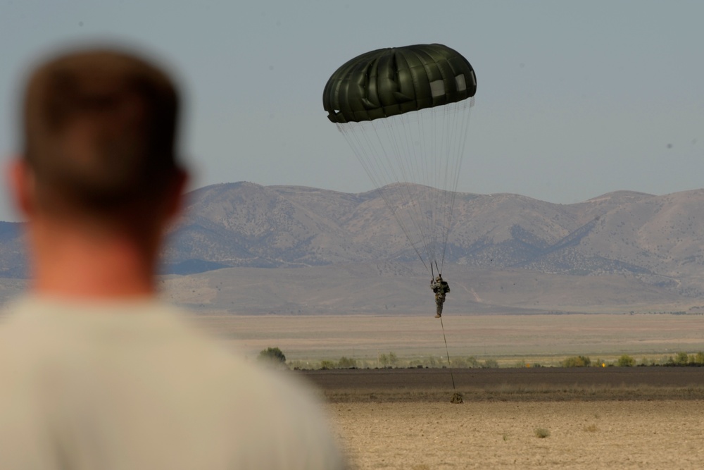 US Army National Guard Global 1 Drop zone