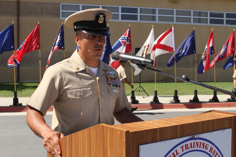 New Navy Chiefs step into role of senior expert, leader