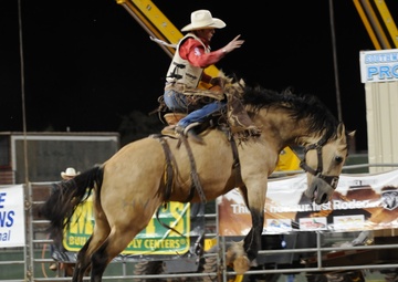 Service members enjoy Rodeo Night