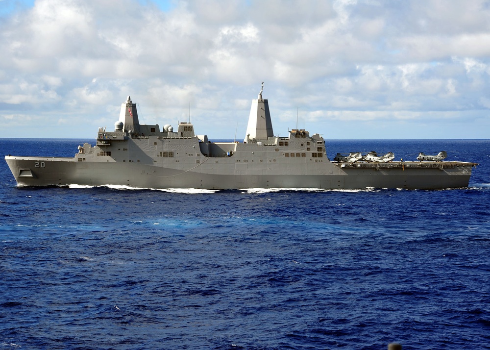 USS Green Bay transits the Pacific